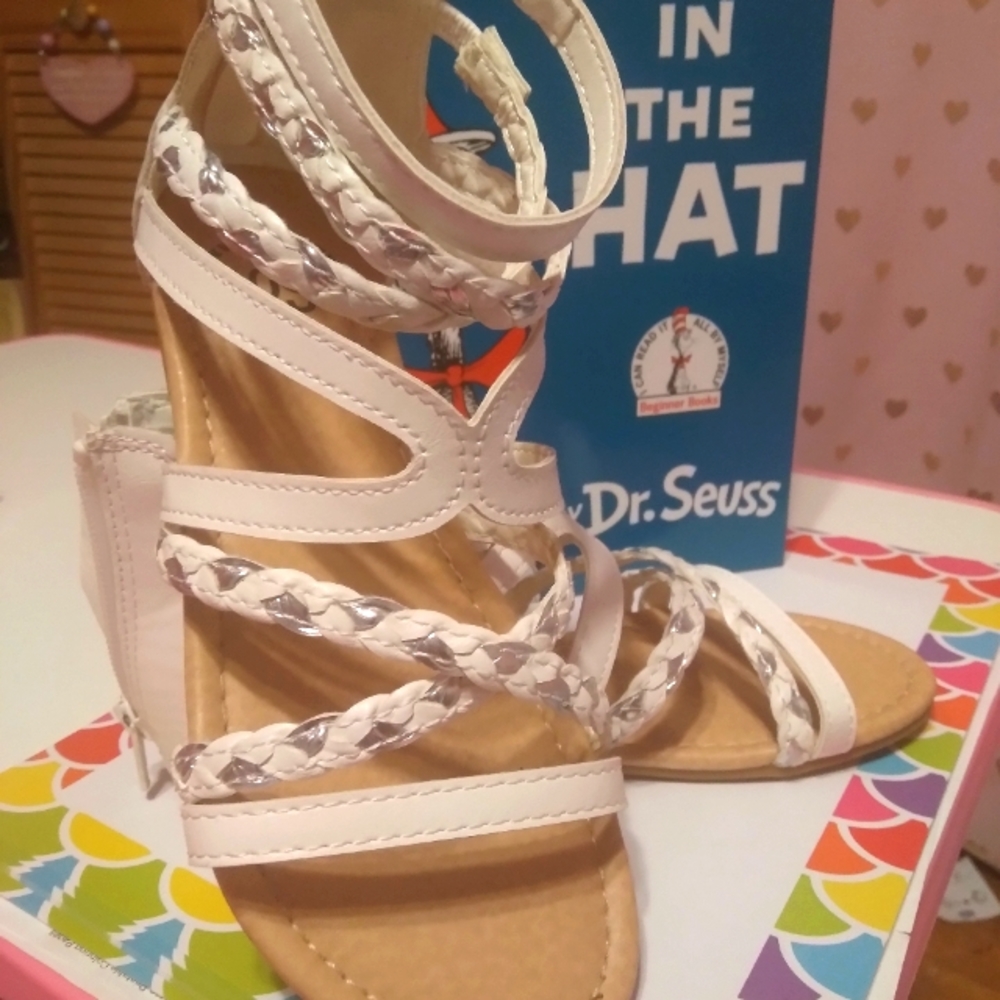 Super cute sandals